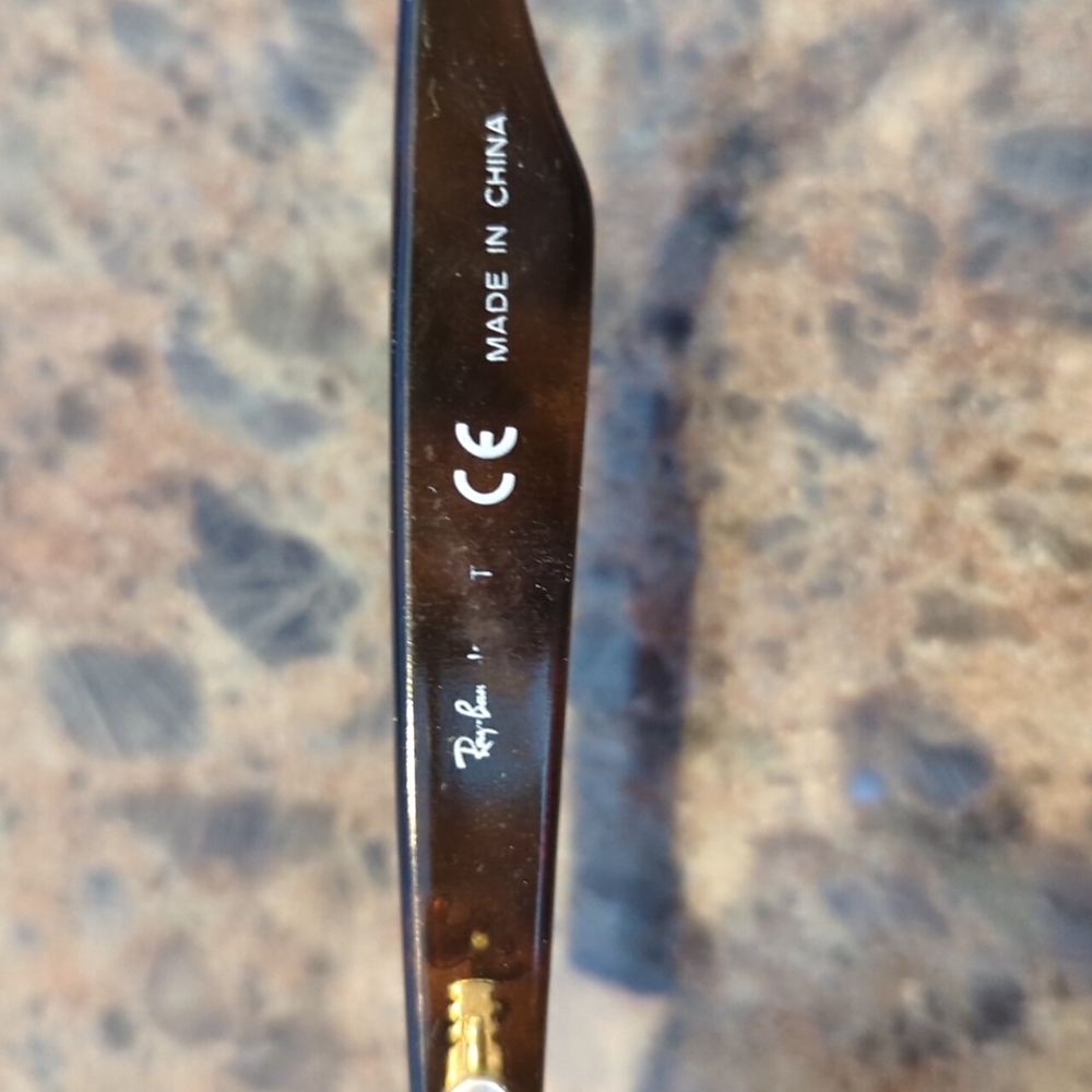 Ray Ban junior wayfarers - Picture 6 of 14